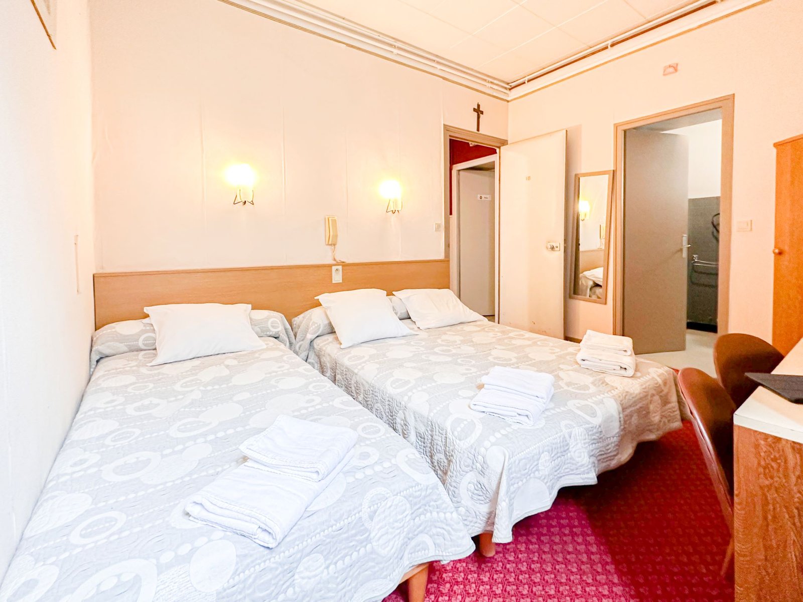 Hôtel Du Gave Lourdes chambre triple